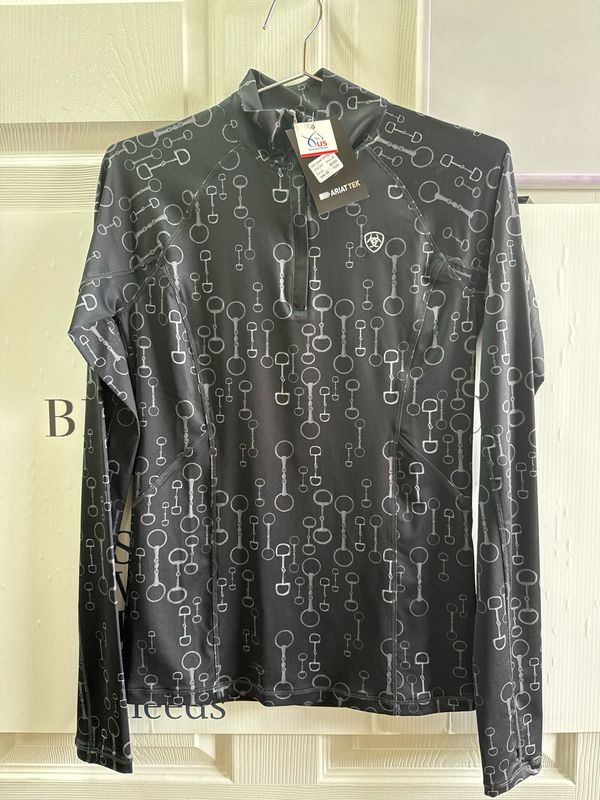 AriatTek XS 1/4 Zip Long Sleeve Shirt