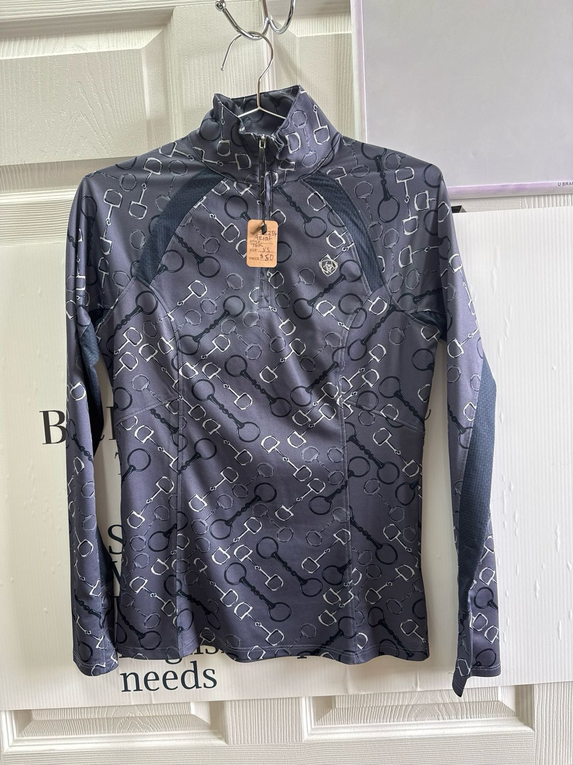 AriatTek XS 1/4 Zip Long Sleeve Shirt