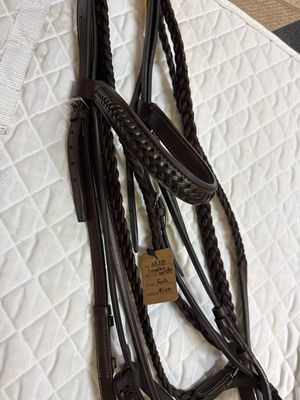 Crosby Hunter Bridle - Full - With Braided Browband, Cavesson, And Reins - Beautiful!