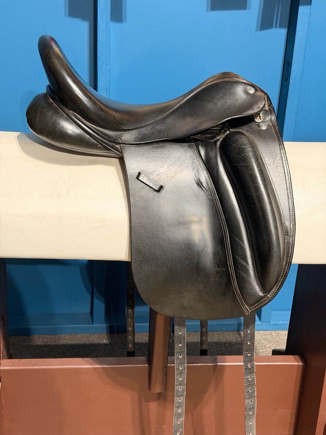 18” W Custom Saddlery Wolfgang Solo