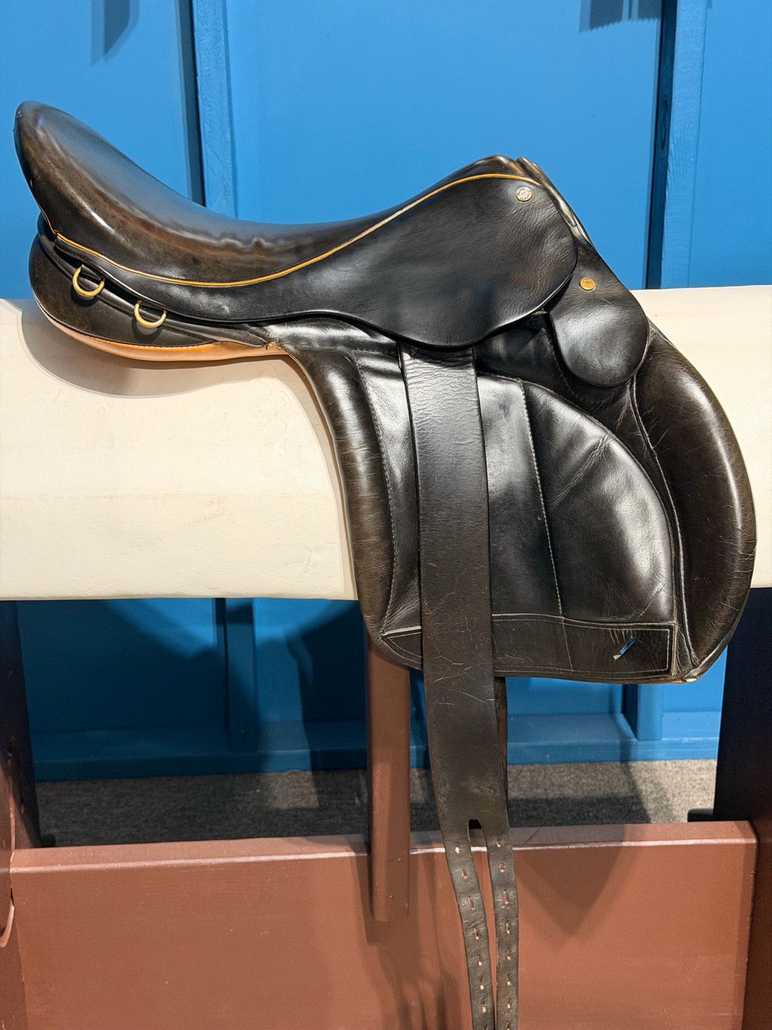 17” M Black Country Vinici