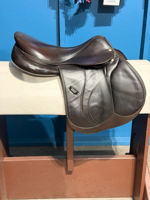 18.5" M Devoucoux Biarritz C