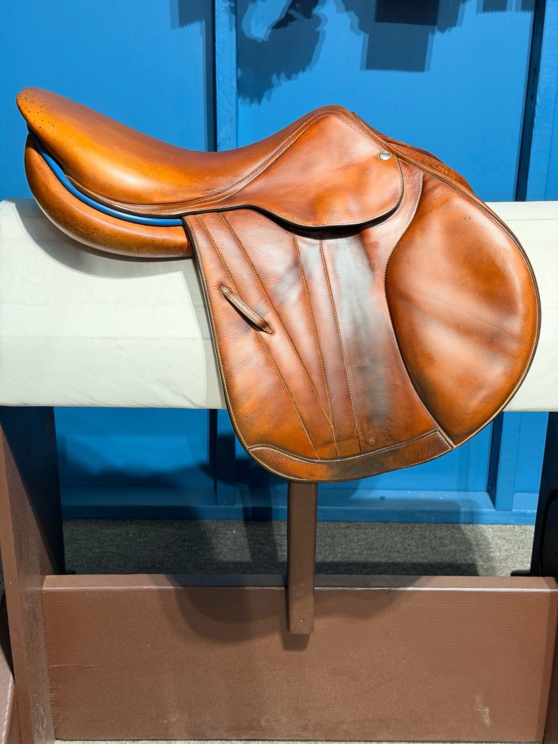 17.5” M Butet Long Forward Flap