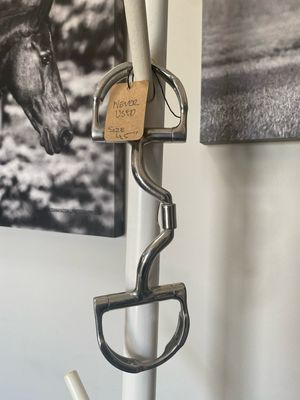 Myler D Ring With Hooks (4.5 Inches)