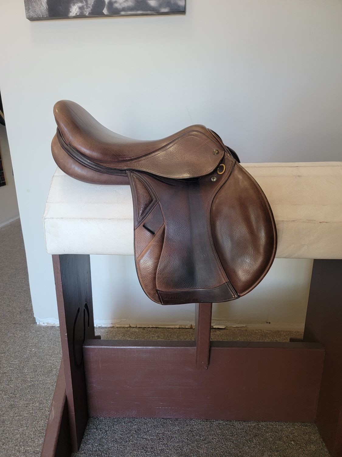 16.5" Ovation