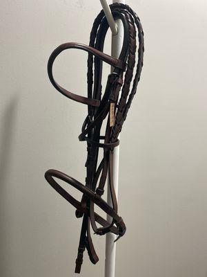 Brown Hunter Bridle Full Size