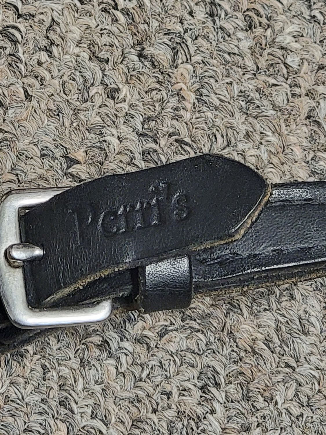 Perri's grab strap