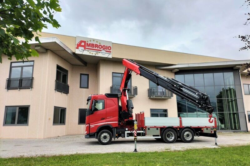 Cassoni fissi con gru