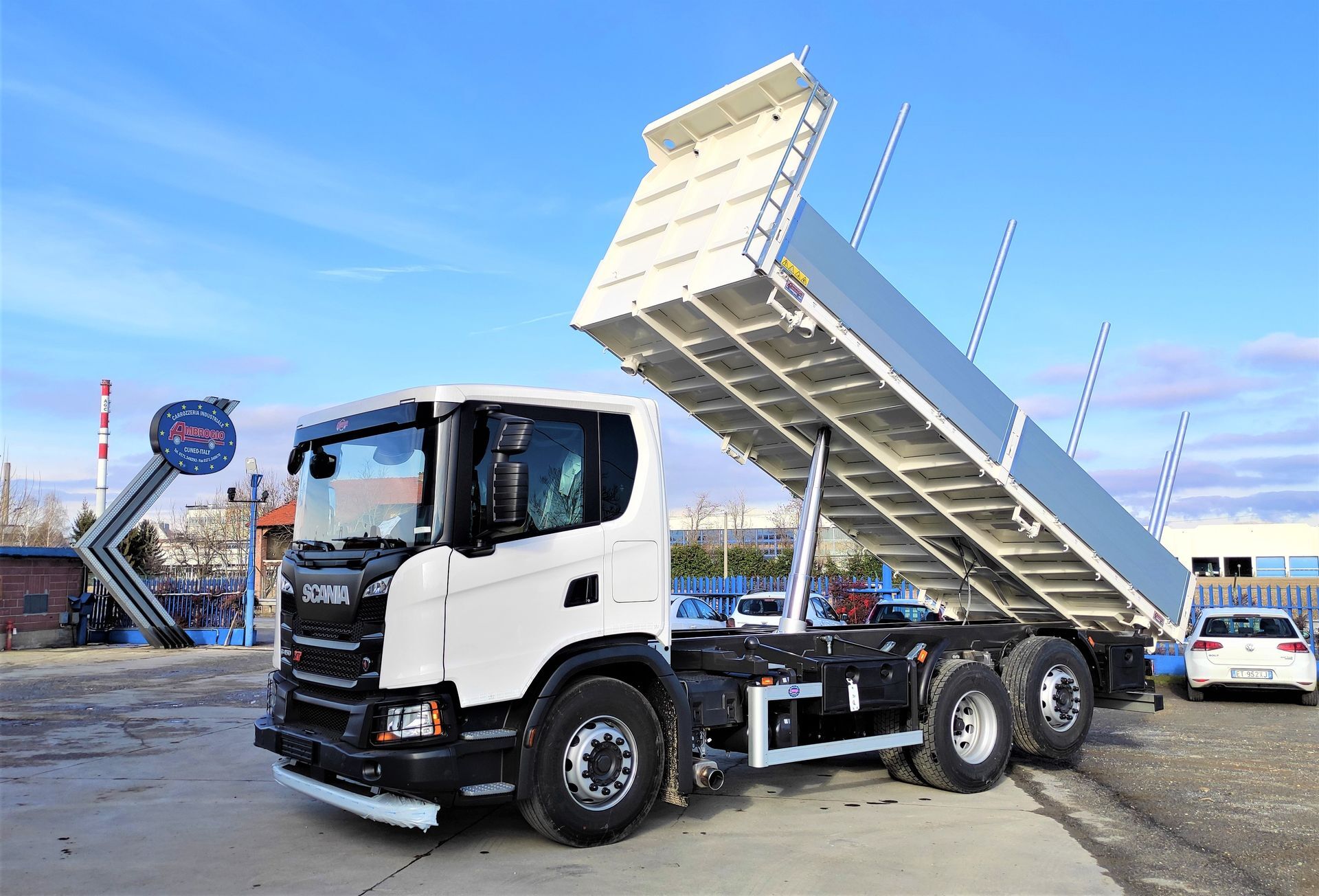 SCANIA G450 B6X2-4 [3 assi]