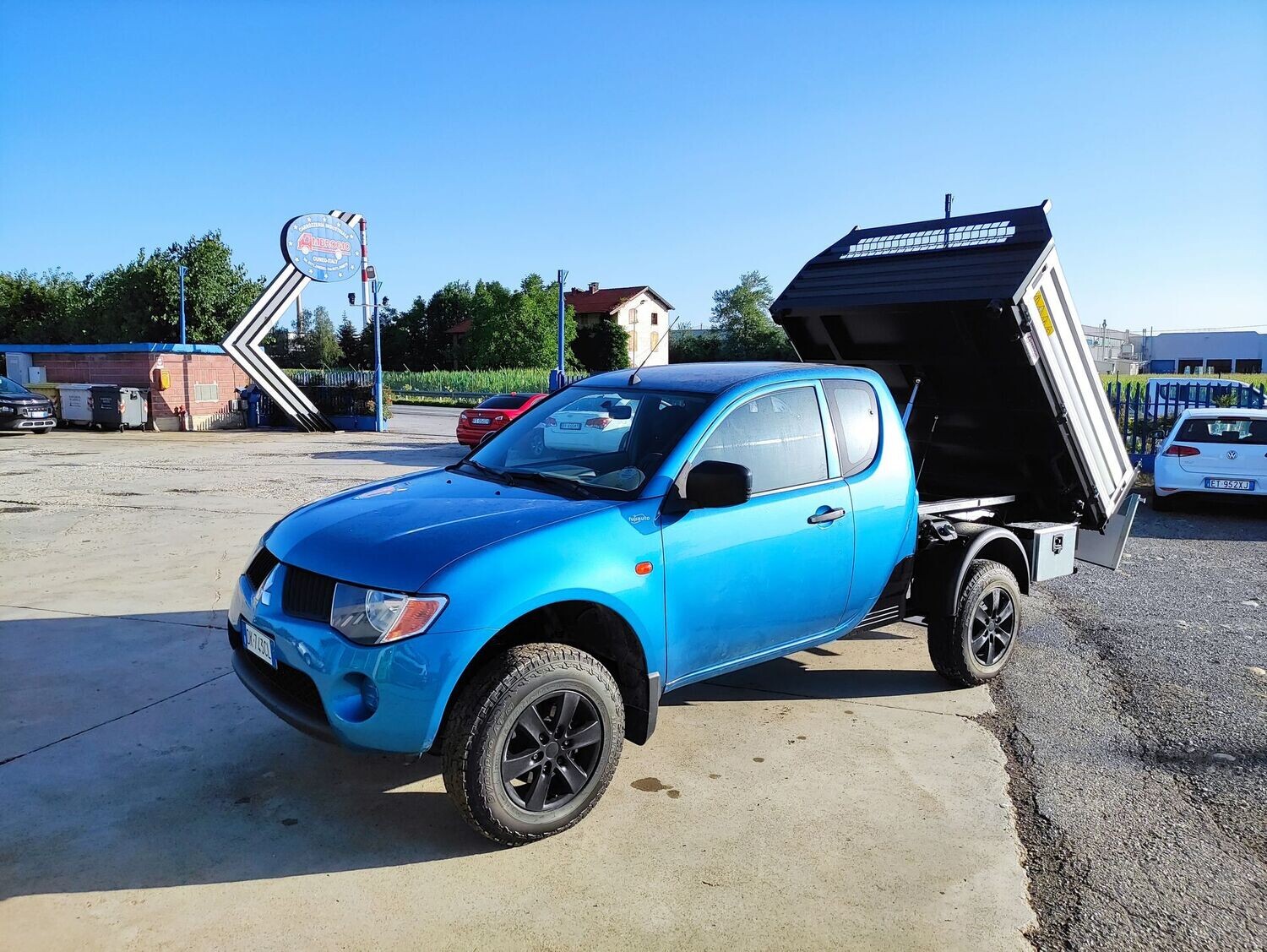 MITSUBISHI L200 PICK-UP