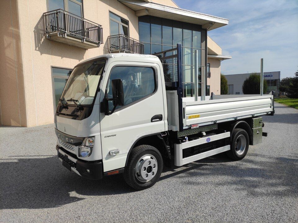 MITSUBISHI FUSO CANTER