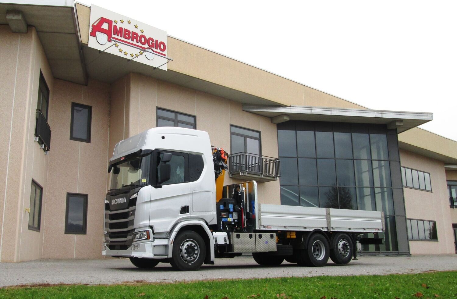 SCANIA R450 [3 assi]