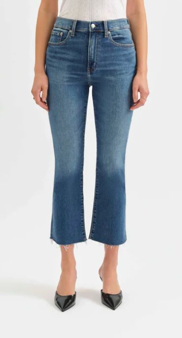 DAZE SHY GIRL CROP FLARE INFLUENCER