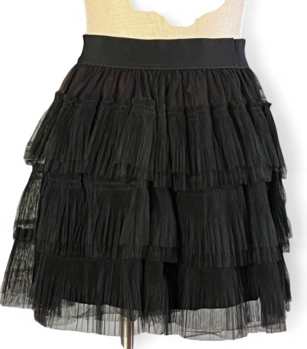 ELAN TULLE SKIRT