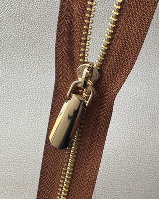 SLIDER PARA CREMALLERA METÁLICA