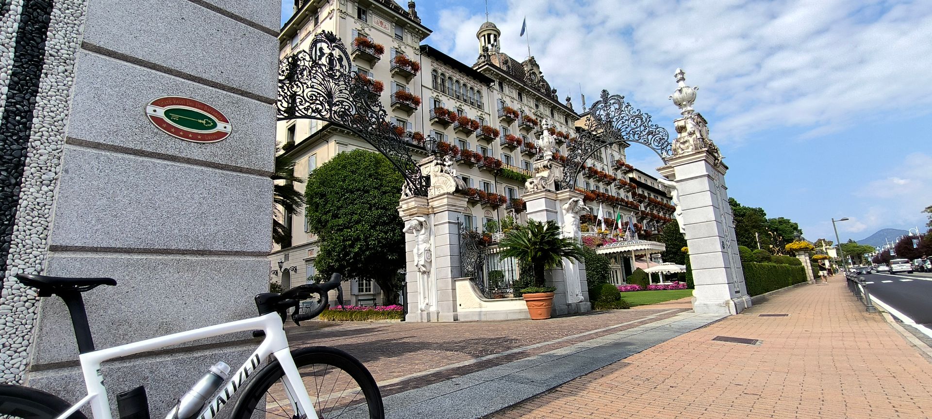 LAKE - MOUNTAIN - RIVER