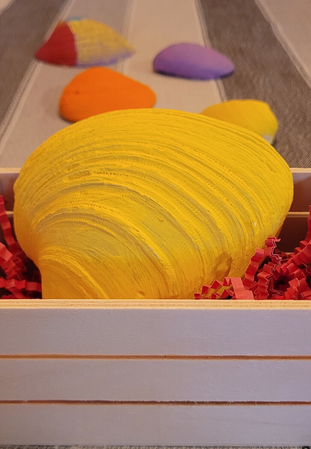 PLAIN PAINTED SHELL