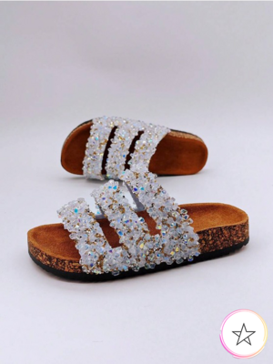 Zapatillas con estampado de madera y diamantes