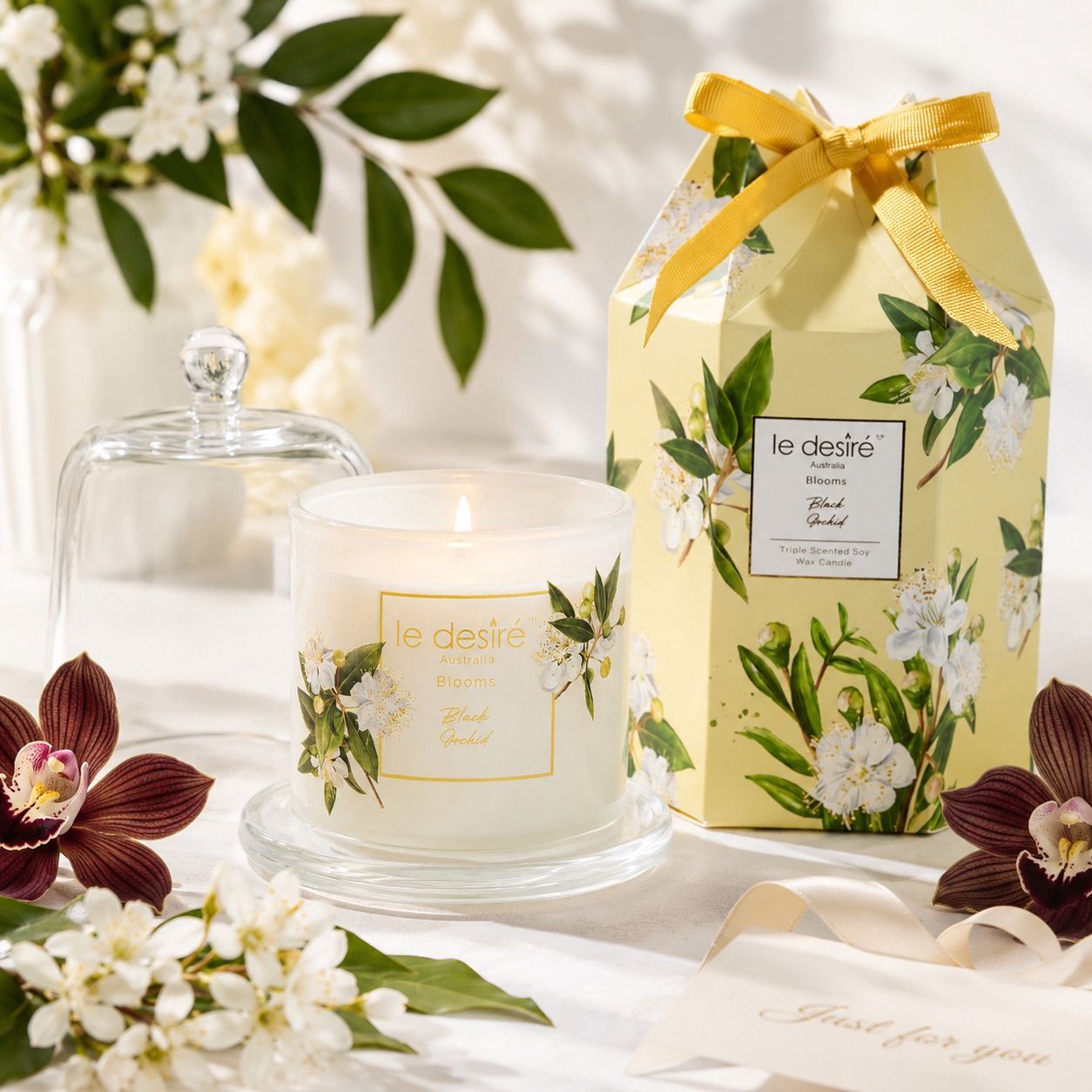 Black Orchid - Blooms Soy Candle with Glass Cloche