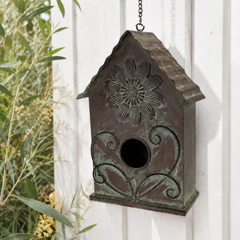 HANGING BIRDHOUSE