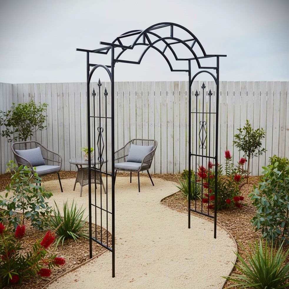 VINTAGE GARDEN ARCH