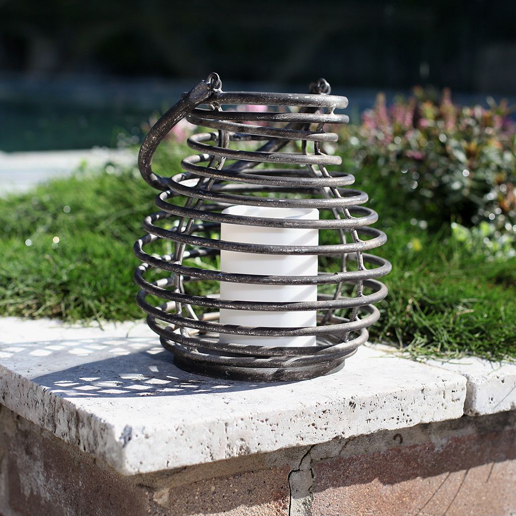 WIRE PLANTER