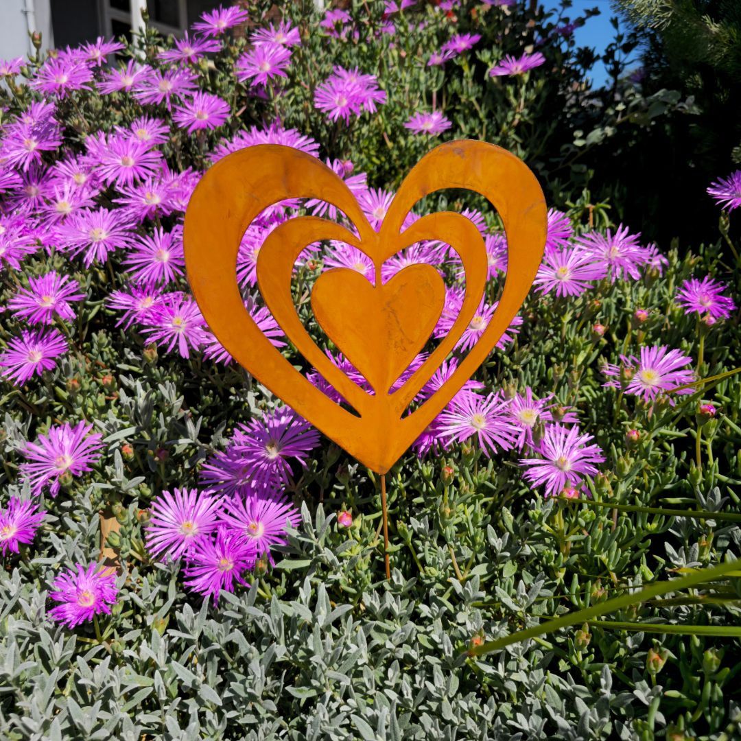 HEART STAKE LARGE