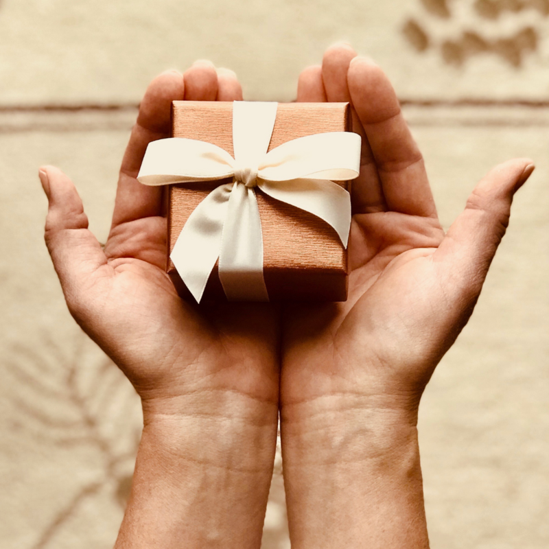 Gifts &amp; Memberships