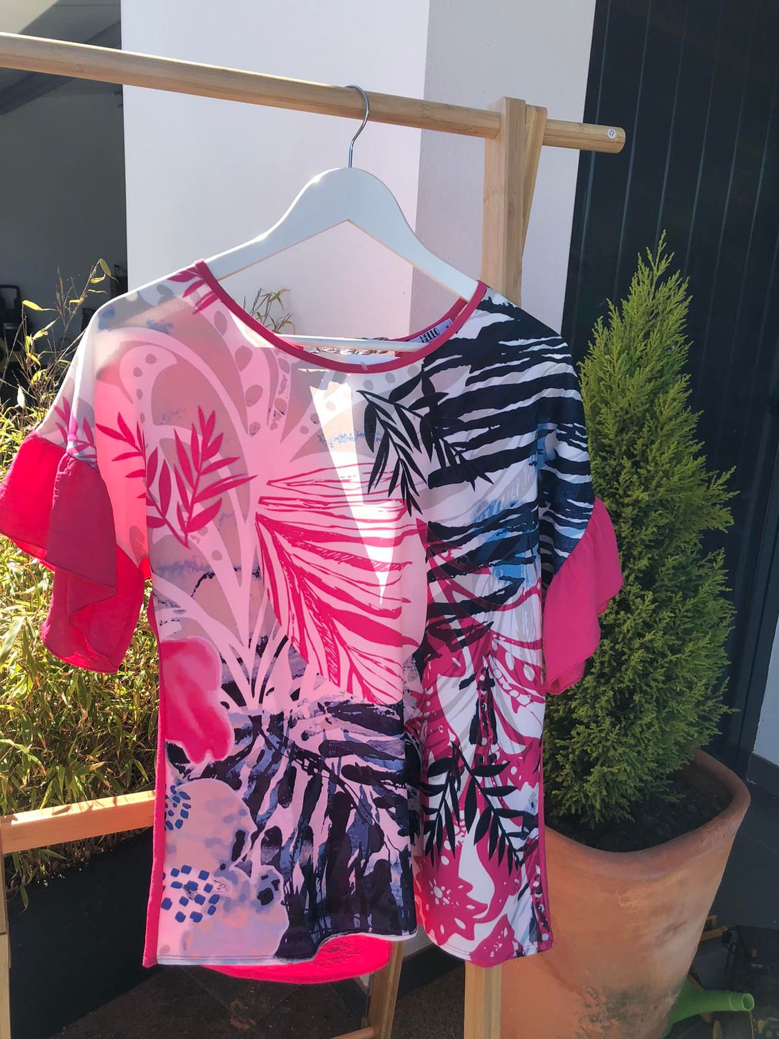 Blusa Floral Rosa Hello