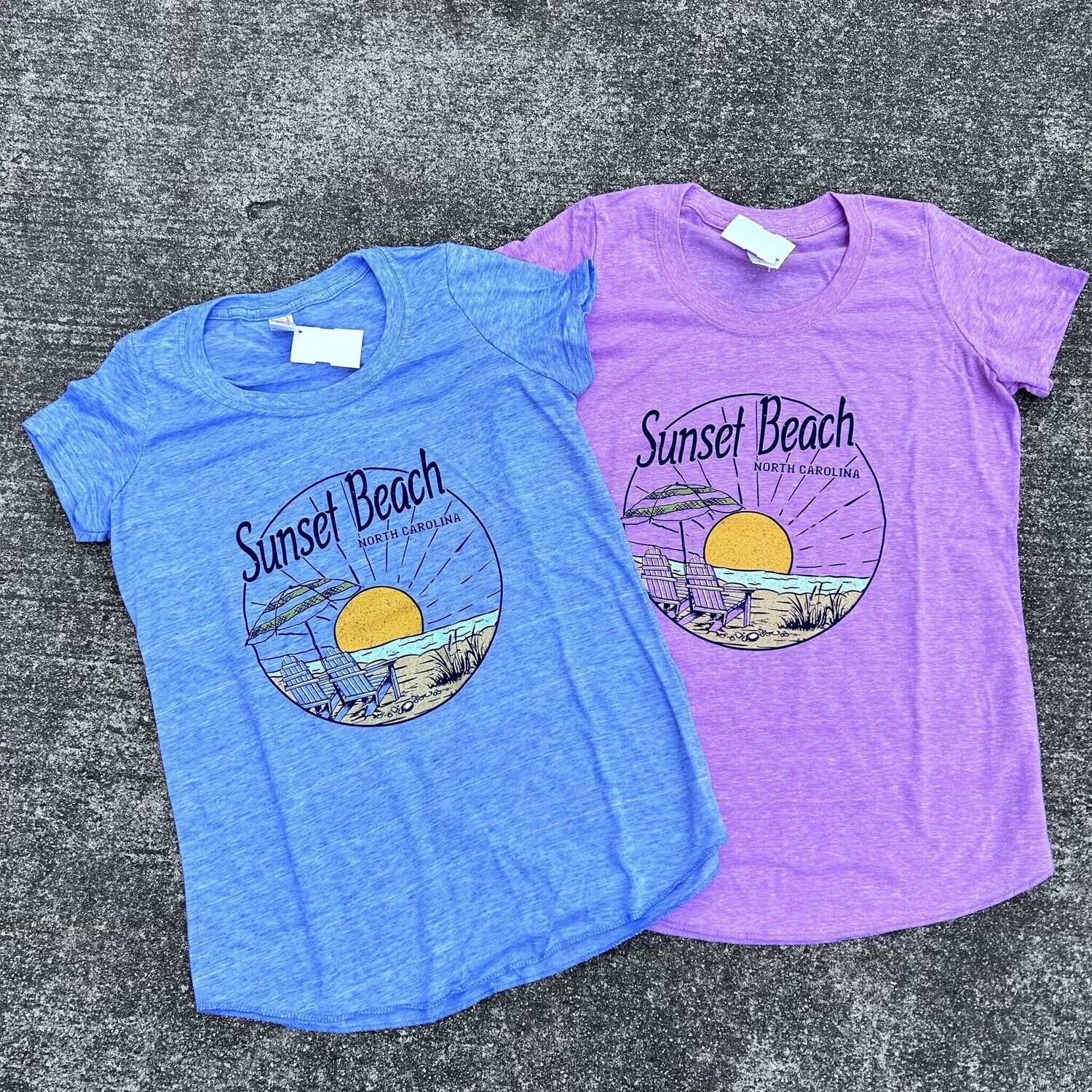 HERE COMES THE SUN LADIES SCOOP TEE