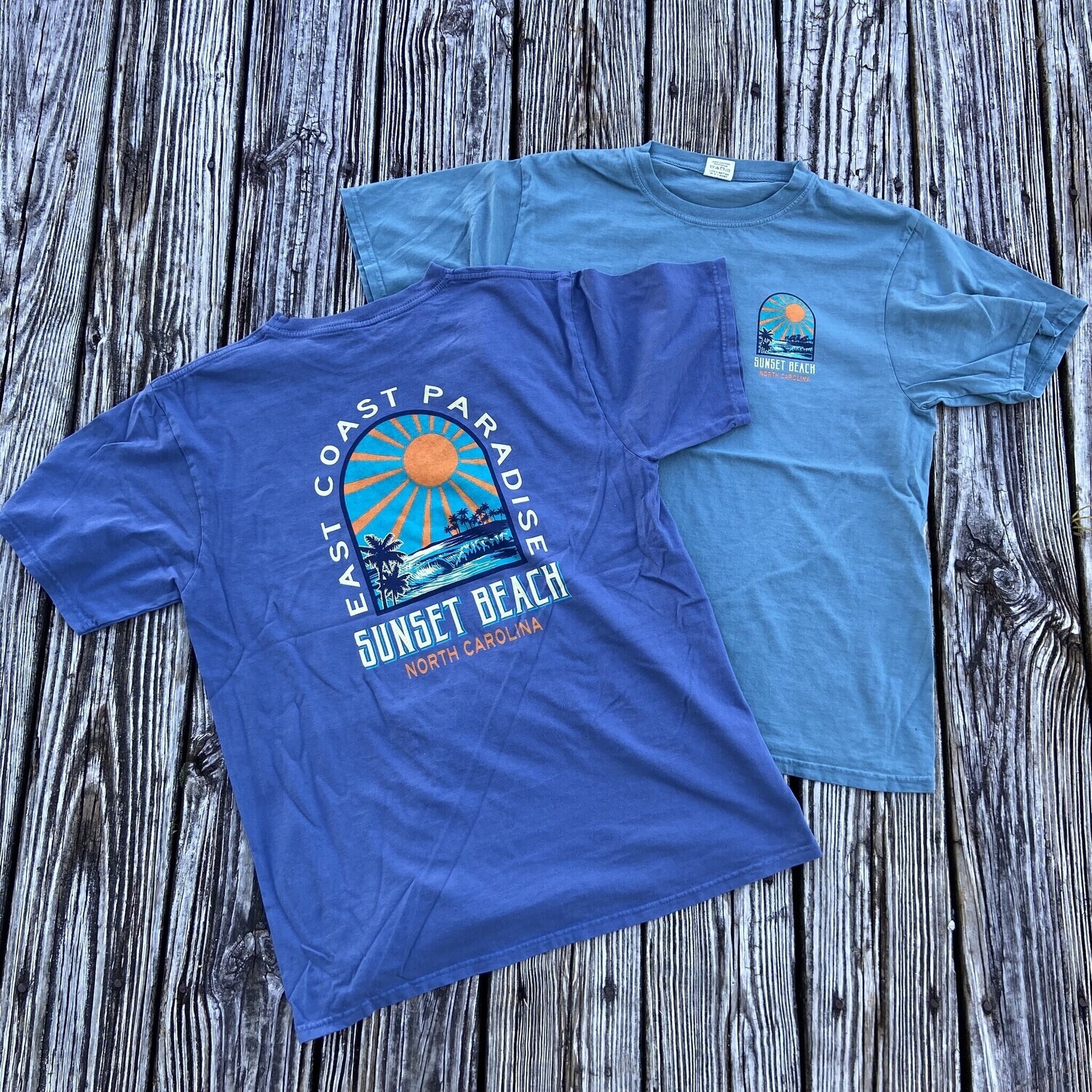 REVOLT WAVE PALMS TEE