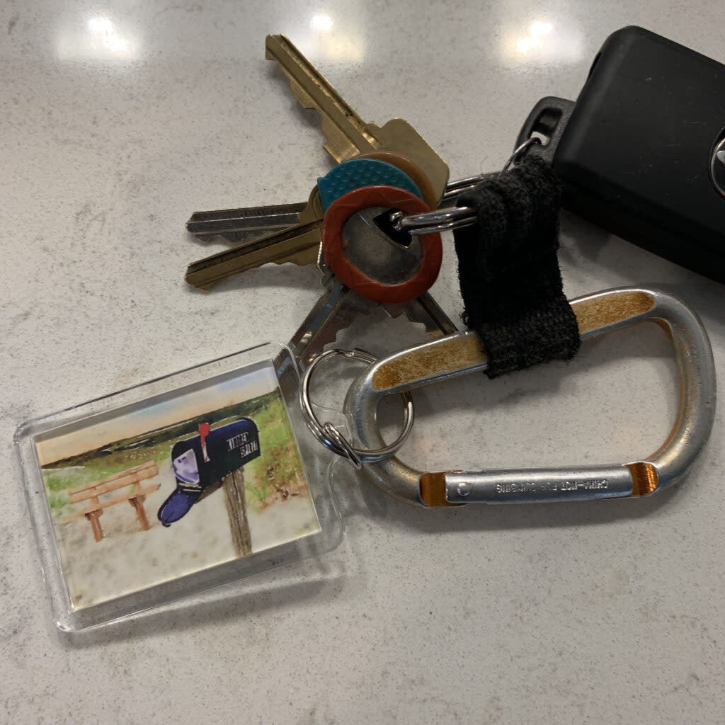 WATERCOLOR MAILBOX KEYRING