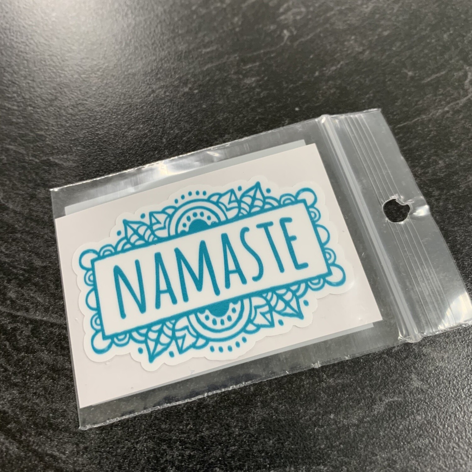 NAMASTE STICKER (CELL)