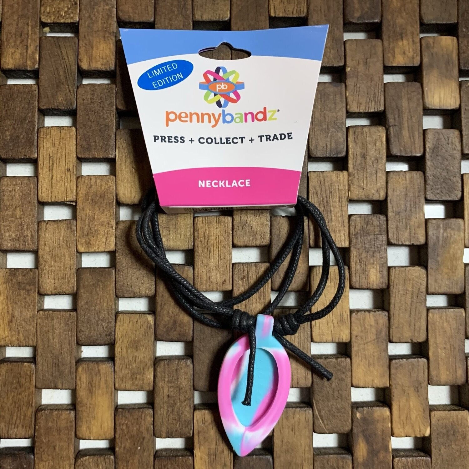 PENDANT NECKLACE COTTON CANDY