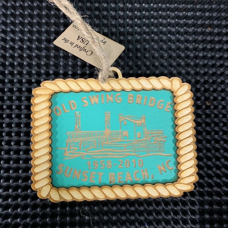 OLD SWING BRIDGE ORNAMENT (EMERALD)