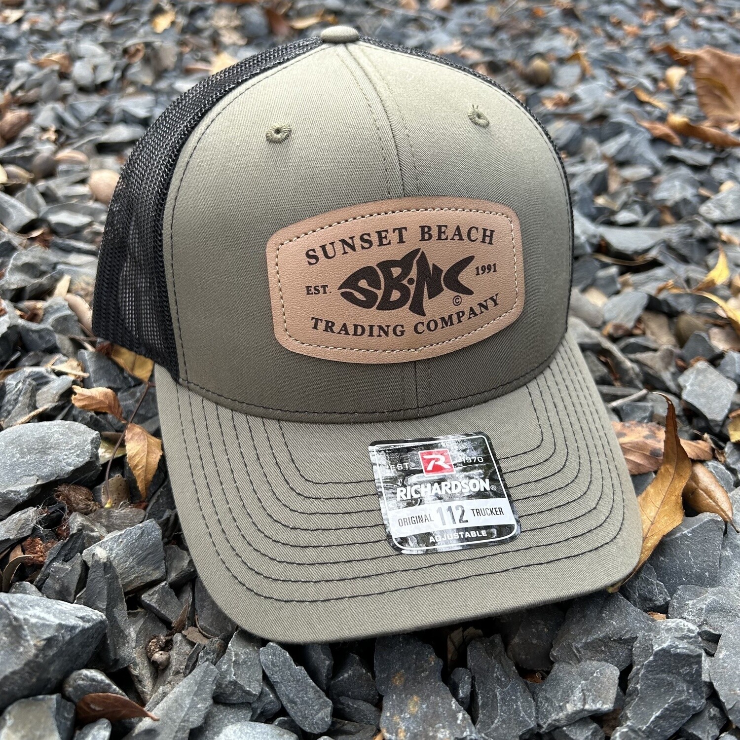 SBNC FISH SBTC BUCKLE LEATHER PATCH CAP LODEN/BLK