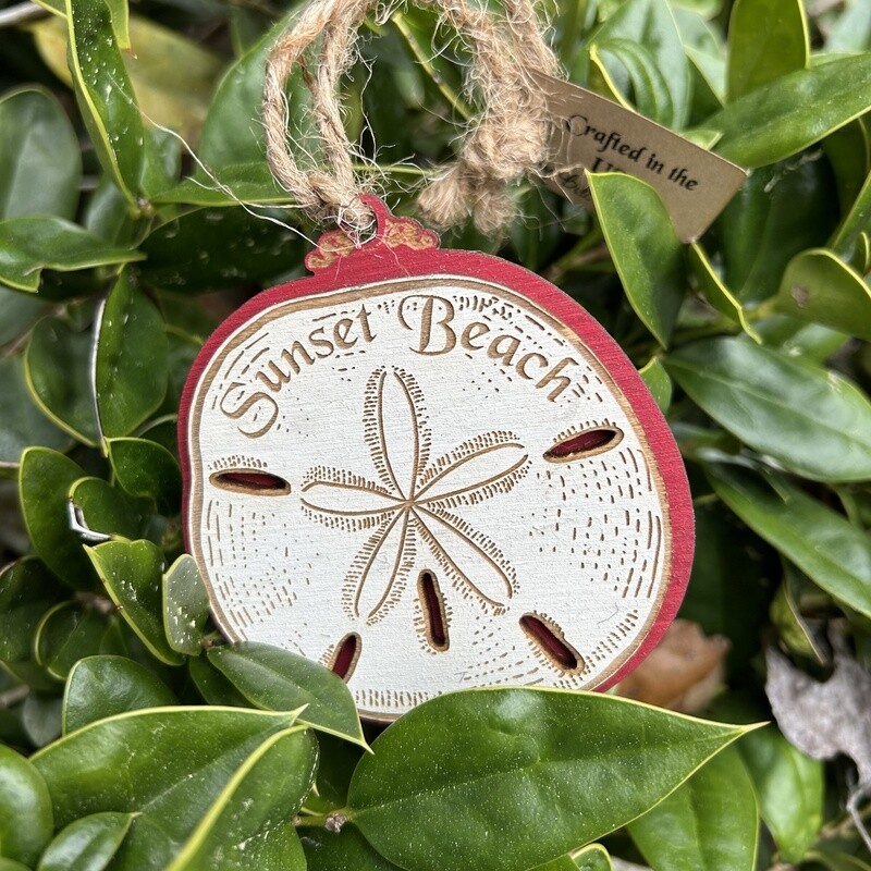 LRG SAND DOLLAR ORNAMENT (BURGUNDY)