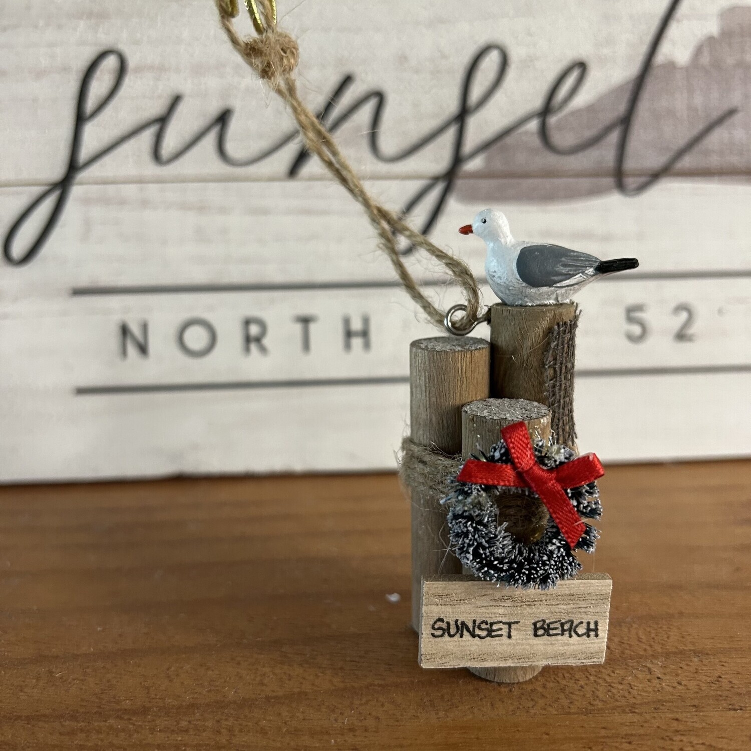 SEAGULL ON PILINGS ORNAMENT