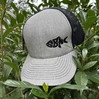 SBNC FISH OFFSET VINTAGE GRAY W/BLACK MESH CAP