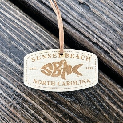 SBNC FISH BUCKLE WOOD ORNAMENT