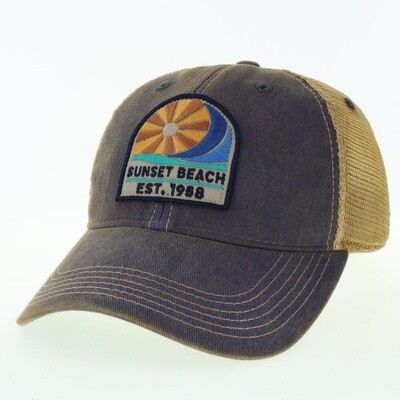 THE STAINED GLASS OFA TRUCKER CAP BLUE