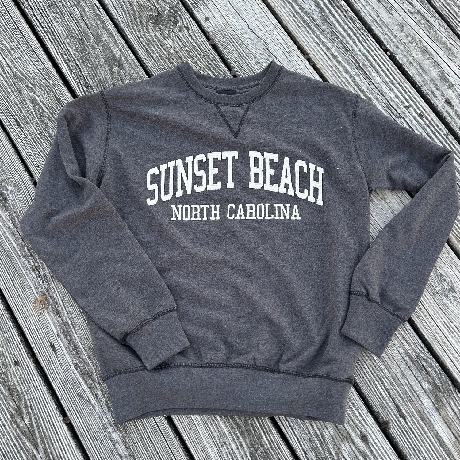 SINGLE LETTER APPLIQUE CREW, Color: CHARCOAL, Size: S
