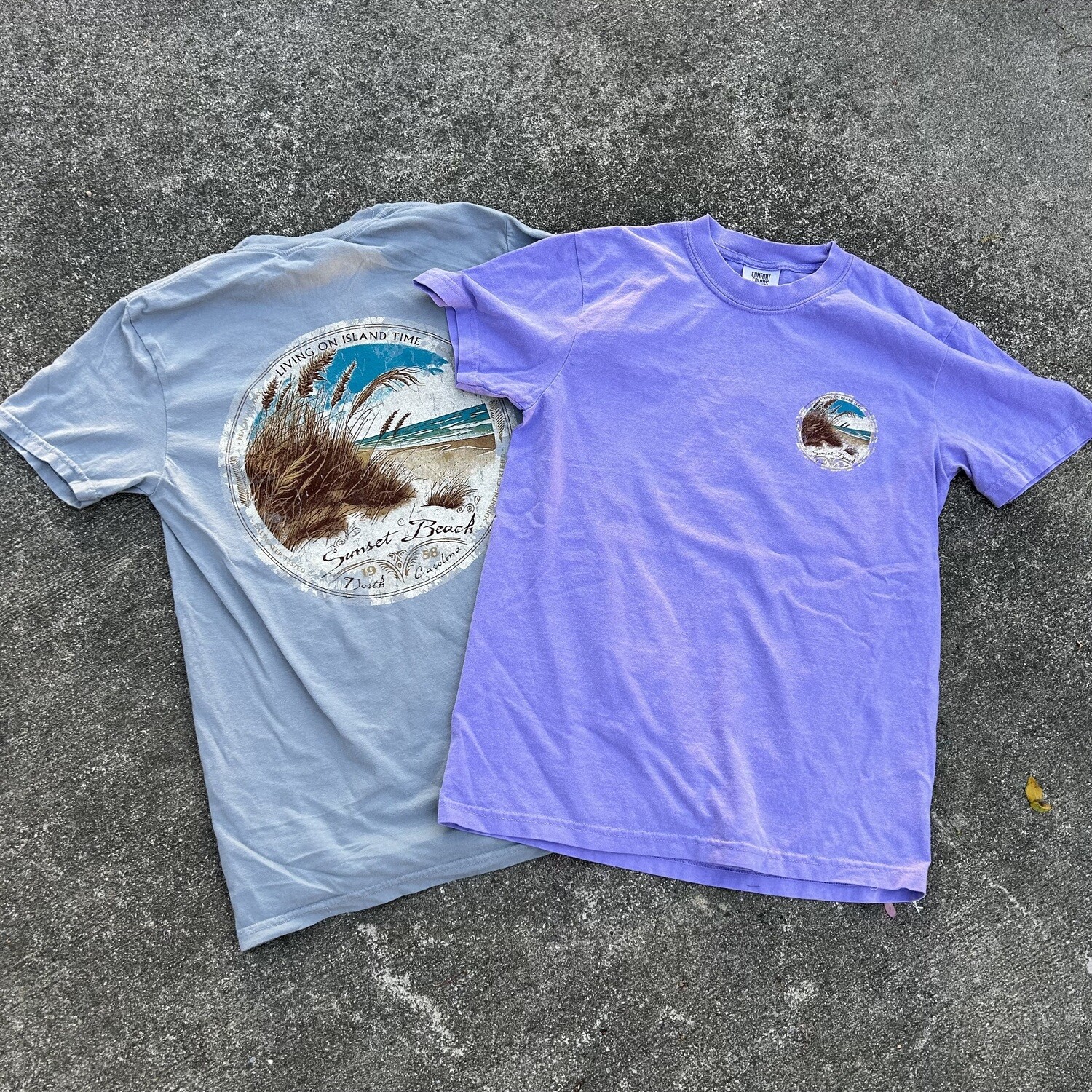 SANDALWOOD SEA OATS TEE