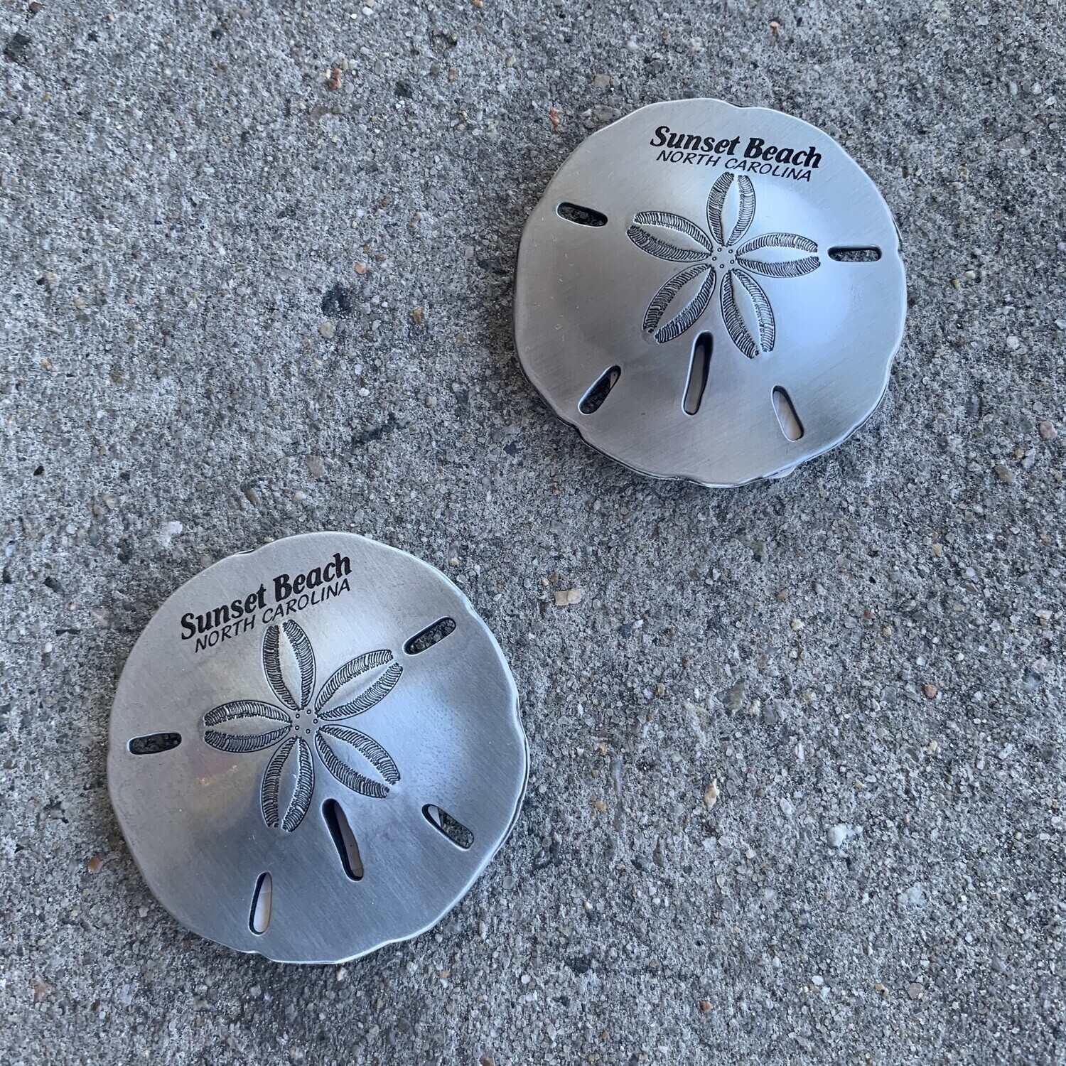 MAGNET SAND DOLLAR METAL (SILVER)