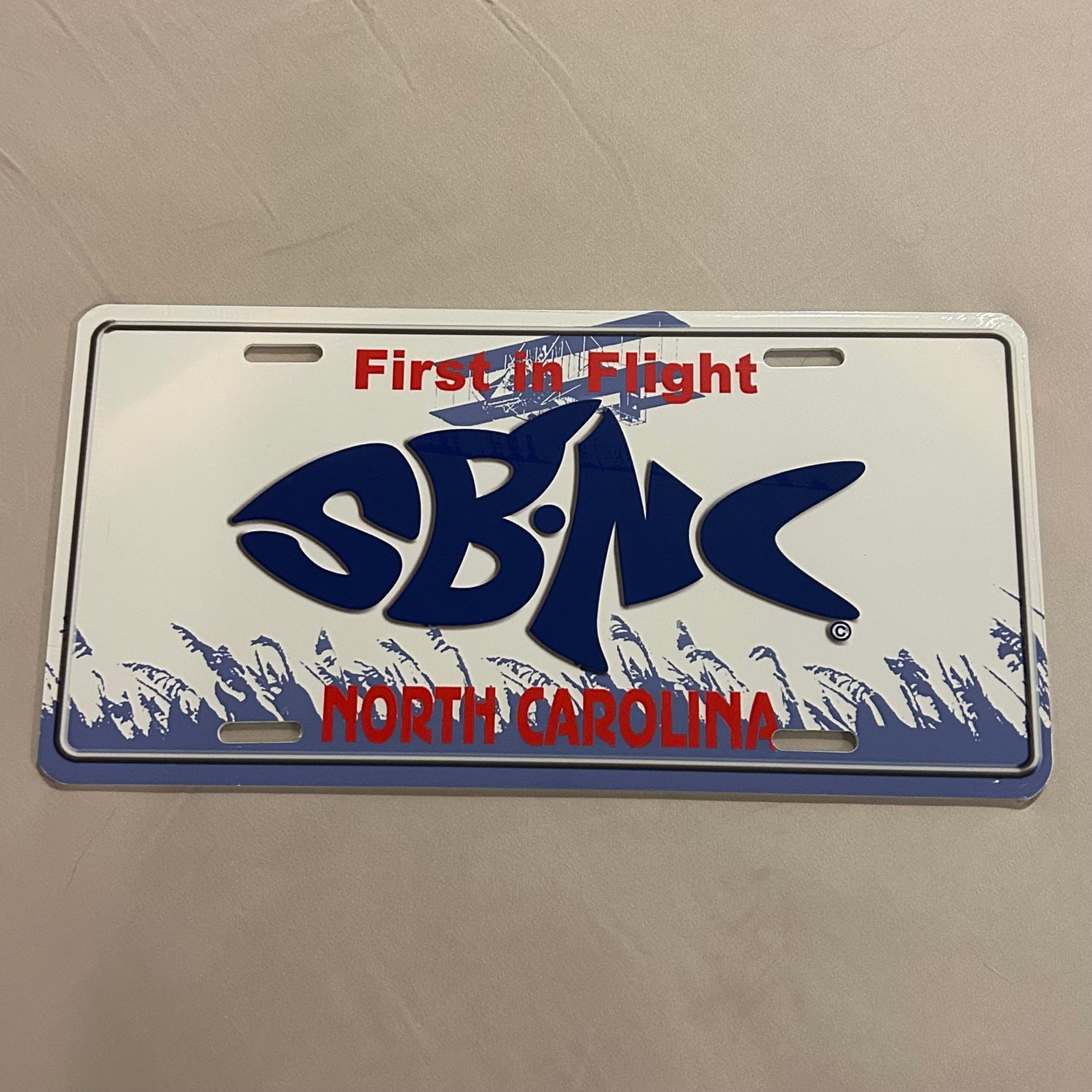 SBNC FISH NC FIRST IN FLIGHT LICENSE PLATE