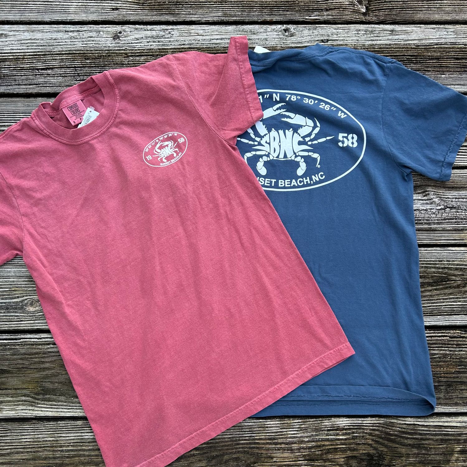 SBNC CRAB LATLONG OVAL CC TEE