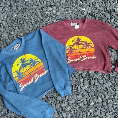 GRADIENT SUN &amp; PALMS CROP CREW SWEATSHIRT