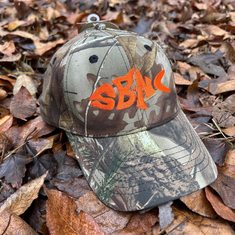 SBNC FISH YOUTH REALTREE CAMO CAP