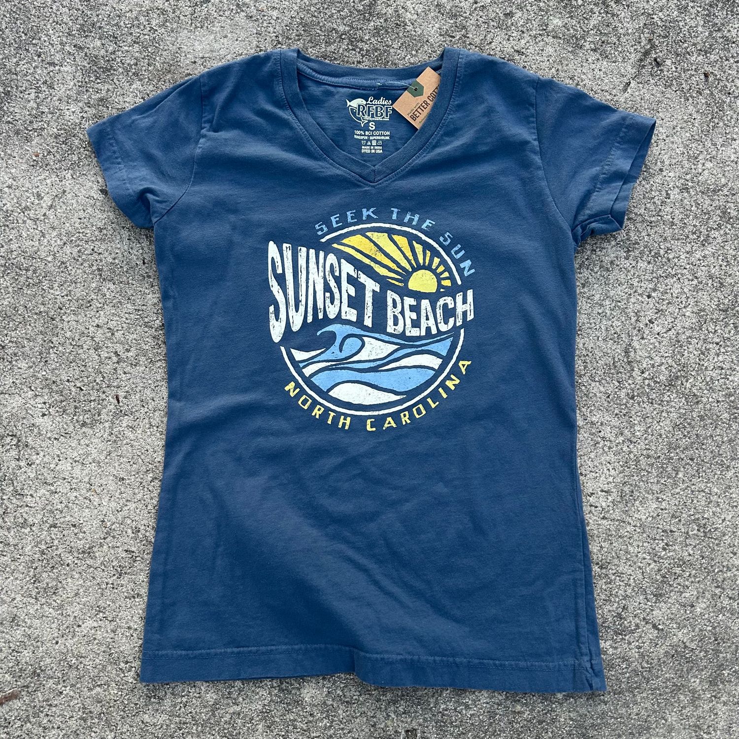 SEEK THE SUN LADIES VNECK TEE