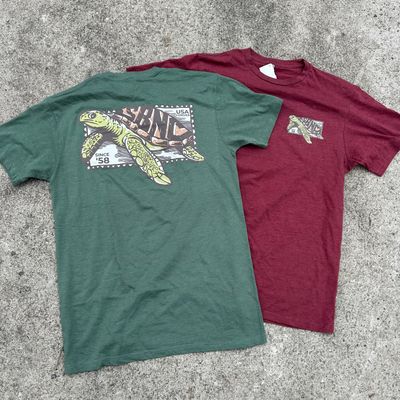 SBNC TURTLE SHELL STAMP TEE